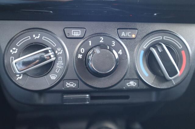 Suzuki SWIFT 1.2 Select Hybrid AdaptiveCruise | Carplay | Slechts 45.729 km!