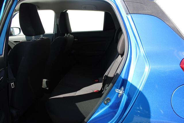 Suzuki SWIFT 1.2 Style Smart Hybrid Apple Carplay/Android Auto, Dealeronderhouden, Stijl Uitvoering!