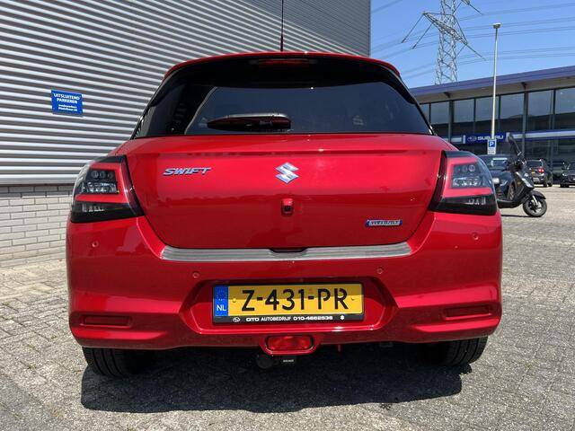 Suzuki SWIFT 1.2 Style Smart Hybrid | Cito Voertuig | Trekhaak | Lage Kilometerstand | Apple Carplay & Android Auto | Climate Control