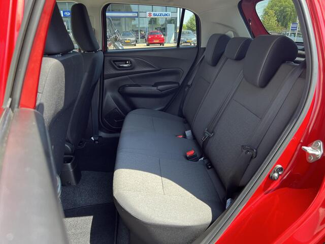 Suzuki SWIFT 1.2 Style Smart Hybrid | Cito Voertuig | Trekhaak | Lage Kilometerstand | Apple Carplay & Android Auto | Climate Control