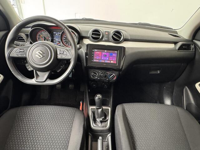 Suzuki SWIFT 1.2 Select Smart Hybrid | Navigatie | Camera | Stoelverwarming | Apple CarPlay / Android Auto |