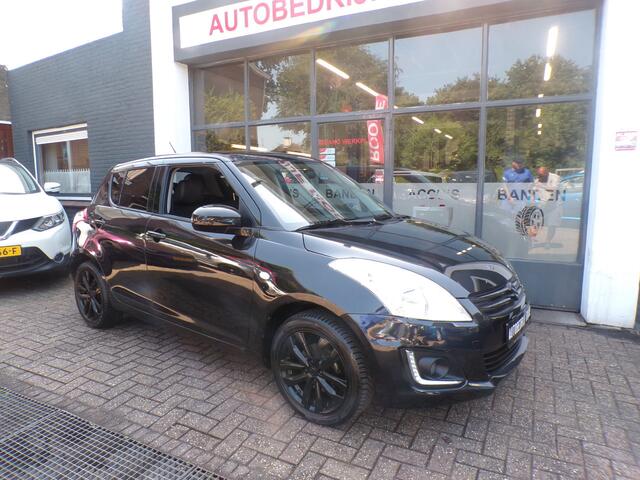 Suzuki SWIFT 1.2 Exclusive BLACKLINE ZEER MOOI, 1 EIGENAAR,NIUEWE APK !!! LET OP DONDERDAG EN VRIJDAG TROPEN TIJDEN VAN 07:00 tot 14:00 !!