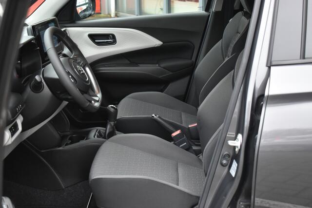 Suzuki SWIFT 1.2 Select Smart Hybrid 82pk | Nieuw | Direct uit voorraad leverbaar! | 25KM |