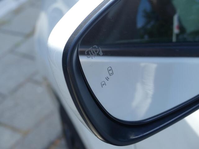 Suzuki SWIFT 1.2 Style Smart Hybrid Apple Carpl/Andr Auto, Camera, Park. sensoren, Dodehoek detectie