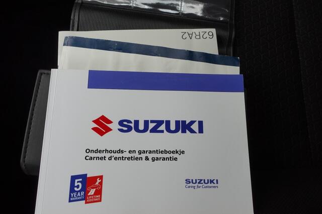 Suzuki SWIFT 1.2 STYLE SMART HYBR 5 drs Winterpack