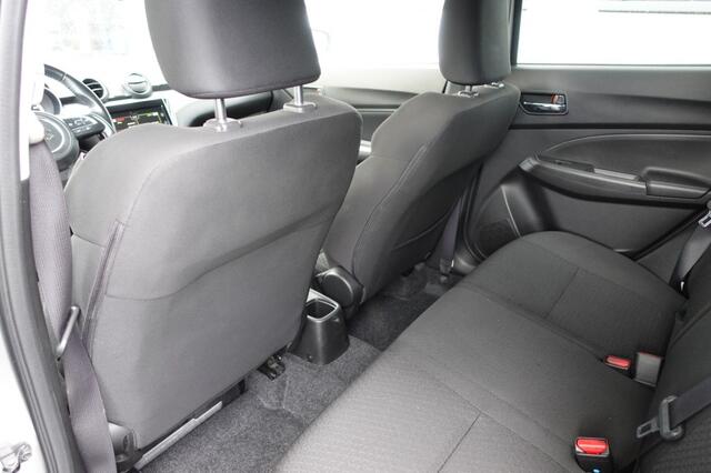 Suzuki SWIFT 1.2 STYLE SMART HYBR 5 drs Winterpack