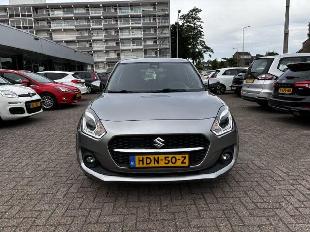 Suzuki SWIFT 1.2 Style Smart Hybrid Acamera Cruise Navi Lmv Pdc