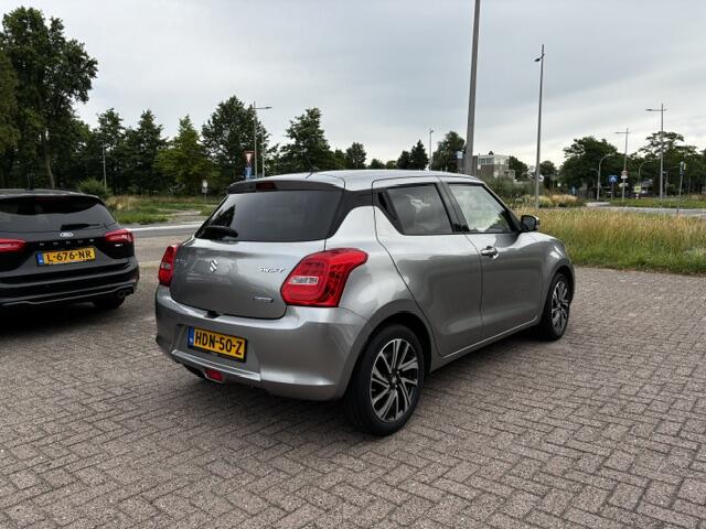 Suzuki SWIFT 1.2 Style Smart Hybrid Acamera Cruise Navi Lmv Pdc