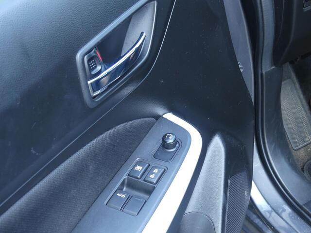 Suzuki SWIFT 1.2 Select AUTOMAAT 2de eigenaar, Dealer o.h. All Season Banden, Apple Carpl/Andr Auto