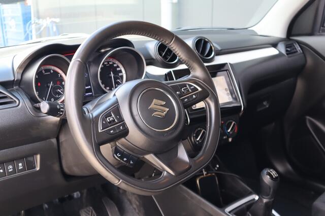 Suzuki SWIFT 1.2 Select Hybrid Adaptive Cruise | Carplay