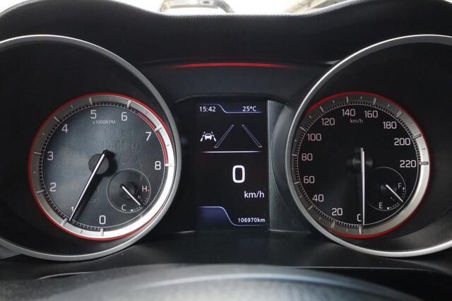 Suzuki SWIFT 1.2 Select Hybrid Adaptive Cruise | Carplay