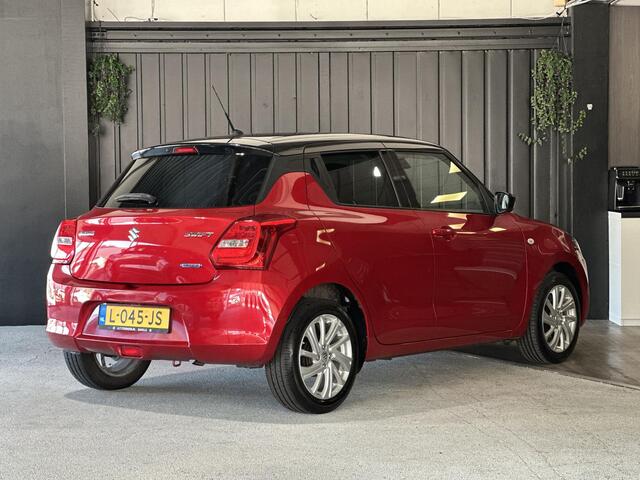 Suzuki SWIFT 1.2 Select Smart Hybrid | Achteruitrijcamera | Stoelverwarming | Carplay | Airco | LMV 16 |
