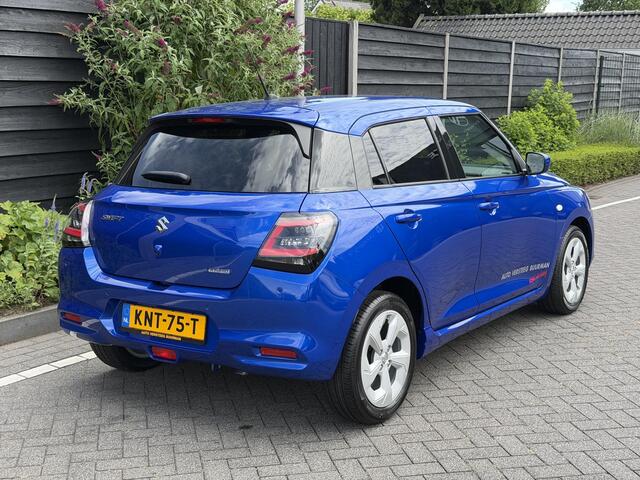 Suzuki SWIFT Select 1.2 Smart Hybrid 82PK Navigatie, Achteruitrijcamera, Keyless, Apple Carplay, Android Auto, Stoelverwarming