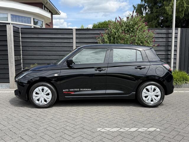 Suzuki SWIFT Comfort 1.2 Smart Hybrid 82PK Navigatie, Achteruitrijcamera, Keyless, Apple Carplay, Android Auto