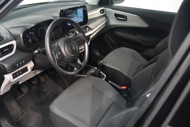 Suzuki SWIFT 1.2 Style Smart Hybrid ? NAVI ? CAMERA ? ADAP.CRUISE ? ALL-SEASON ? CARPLAY