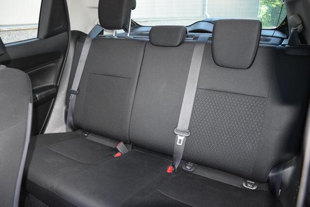 Suzuki SWIFT 1.2 Select | Rijklaarprijs!! | Volledig dealer onderhouden en 1e eigenaar | Lichte optische gebruikerssporen |