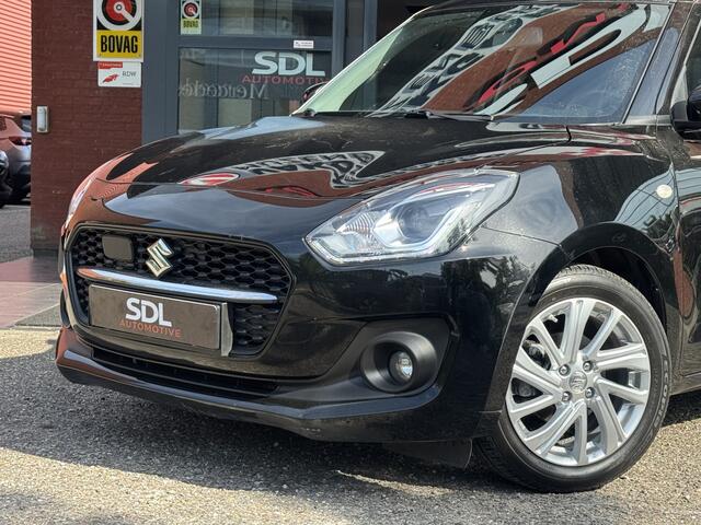 Suzuki SWIFT 1.2 Style Smart Hybrid // NAVI // CAMERA // STOELVERWARMING // ADAPTIVE CRUISE // AIRCO //
