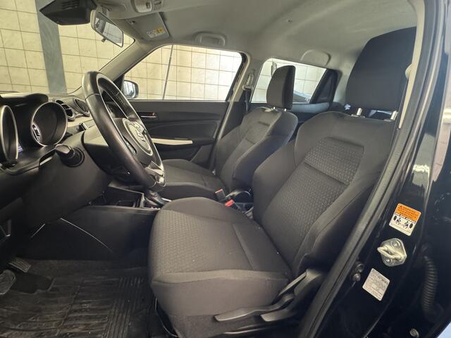 Suzuki SWIFT 1.2 Style Smart Hybrid // NAVI // CAMERA // STOELVERWARMING // ADAPTIVE CRUISE // AIRCO //