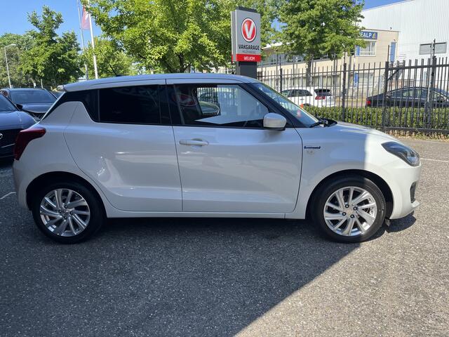Suzuki SWIFT 1.2 Style Smart Hybrid // DODEHOEK // ADAPT. CRUISE // CAMERA+SENSOREN // STOELVERWARMING // APPLE-ANDROID AUTO //