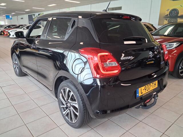 Suzuki SWIFT 1.2 Style Smart Hybrid