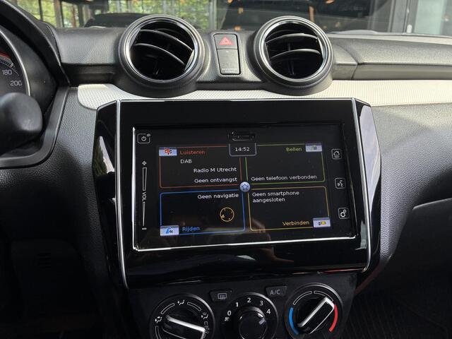Suzuki SWIFT 1.2 Select Smart Hybrid | Adaptieve Cruise Control | Achteruitrijcamera met sensoren achter | BSM | Carplay | Navigatie | Trekhaak afneembaar