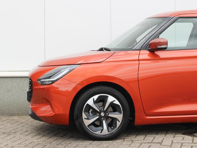 Suzuki SWIFT 1.2 Style Smart Hybrid | Navi | Adap. Cruise | Camera | Clima | Lm-Velgen