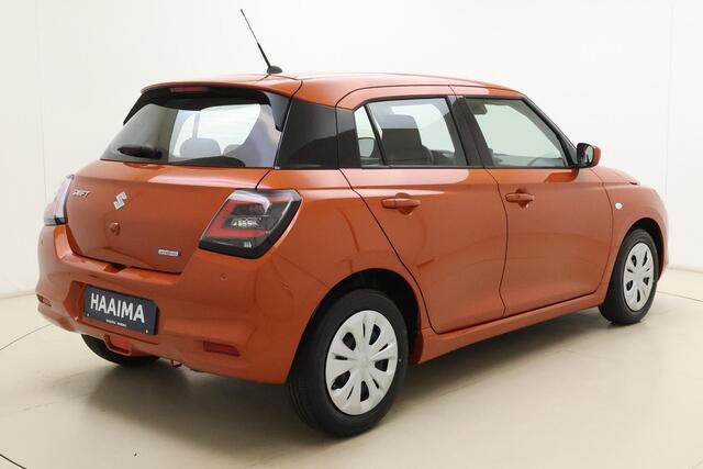 Suzuki SWIFT 1.2 Comfort Smart Hybrid | Cruise control | Navigatie | Airco | Parkeersensoren