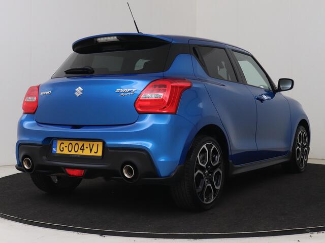 Suzuki SWIFT 1.4 Sport | Dealer onderhouden | 1e eigenaar | Stoelverwarming | Climate Control | Keyless Entry/Start | Achteruitrijcamera | Cruise Control | Lane assist |