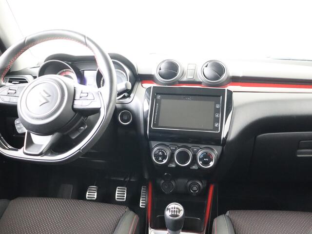 Suzuki SWIFT 1.4 Sport | Dealer onderhouden | 1e eigenaar | Stoelverwarming | Climate Control | Keyless Entry/Start | Achteruitrijcamera | Cruise Control | Lane assist |