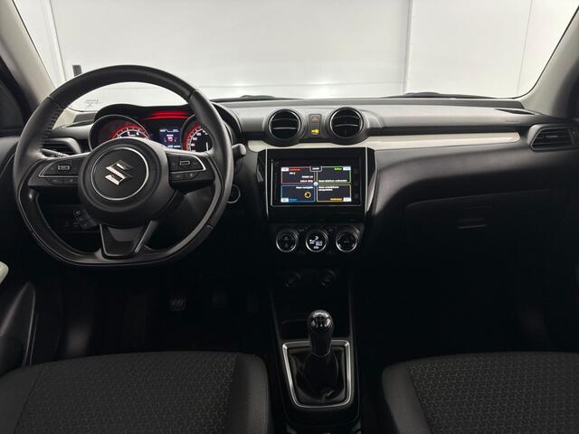 Suzuki SWIFT 1.2 Stijl Smart Hybrid | Navigatie | Adaptieve Cruise Control | Parkeercamera