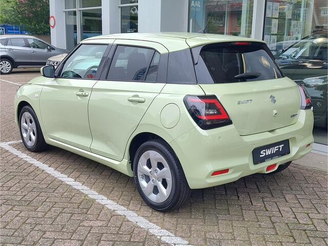 Suzuki SWIFT 1.2 SELECT SMART HYBRID AUTOM. Direct Leverbaar | Tot 10 JAAR GARANTIE! | Inclusief ¤ 2.400,- Voorraad Voordeel