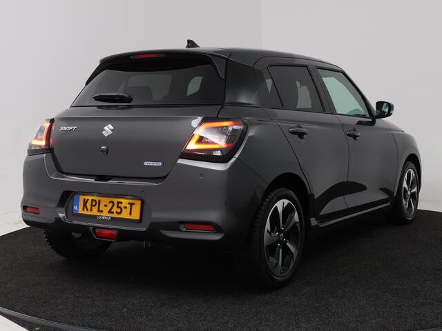 Suzuki SWIFT 1.2 Style Smart Hybrid | Automaat | Apple Carplay / Android Auto | Cruise control | Climate control | Navigatie | Keyless entry |