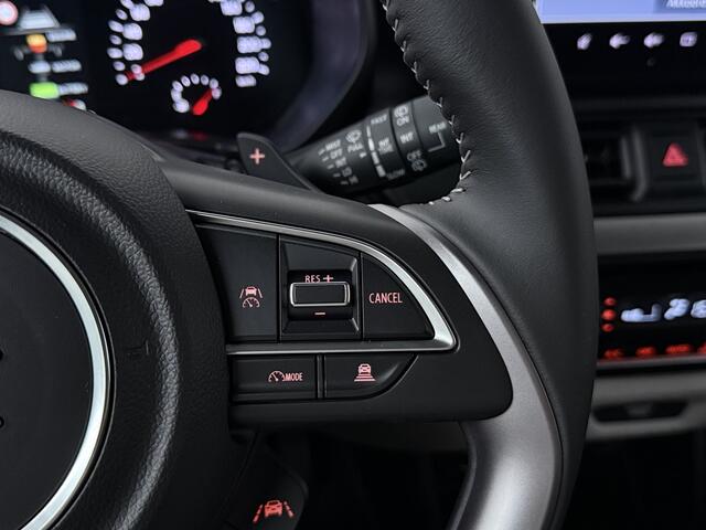 Suzuki SWIFT 1.2 Style Smart Hybrid | Automaat | Apple Carplay / Android Auto | Cruise control | Climate control | Navigatie | Keyless entry |