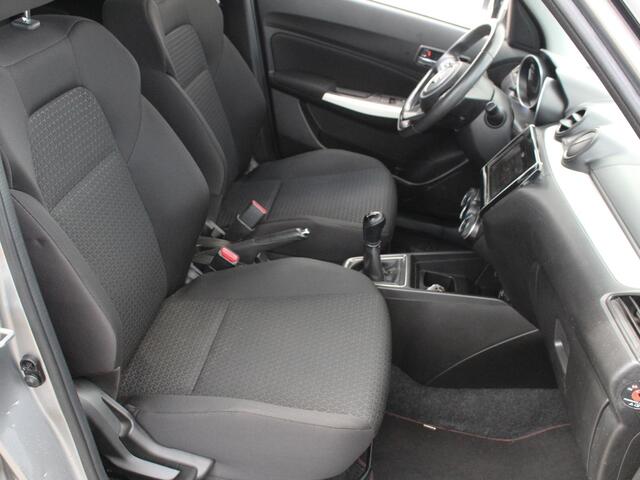 Suzuki SWIFT 1.2 Stijl Smart Hybrid | Navi | Cruise | Clima | Camera | Trekhaak