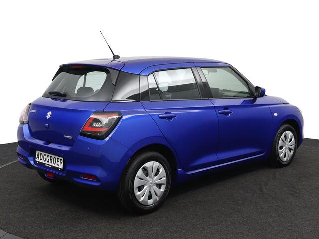 Suzuki SWIFT 1.2 Comfort Smart Hybrid | ¤2200,- | Nieuwe Auto | Navigatie | Keyless Entry | Adaptieve Cruise control | Achteruitrijcamera | Parkeersensoren Achter |