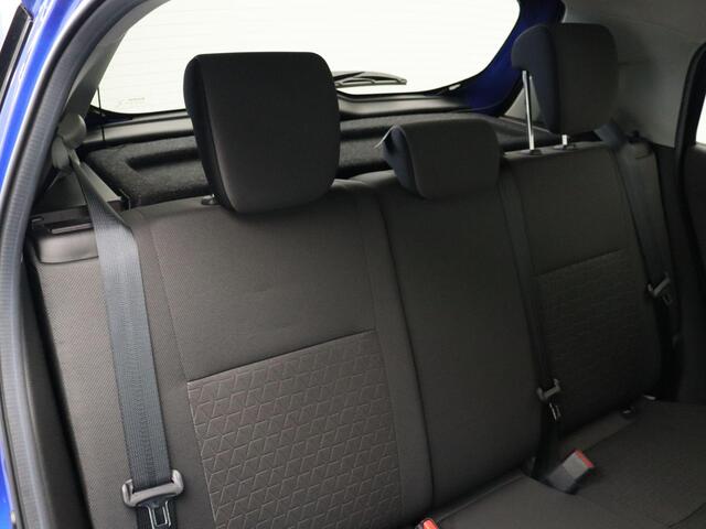 Suzuki SWIFT 1.2 Comfort Smart Hybrid | Stoelverwarming | Achteruitrijcamera | Cruise Control Adaptief | Keyless Entry |