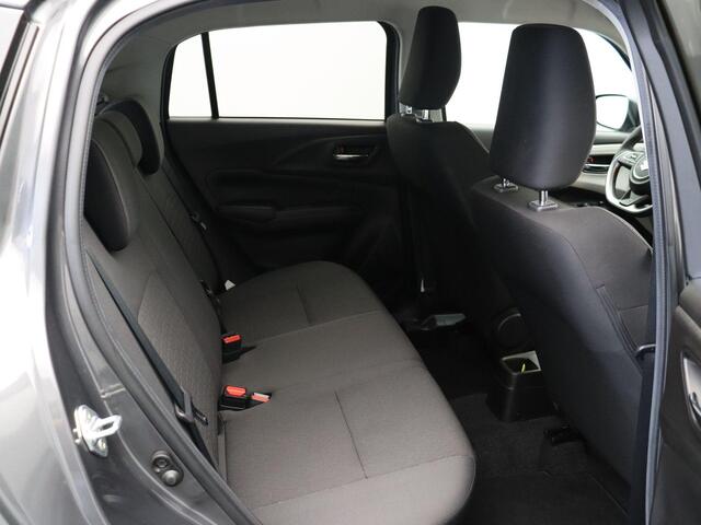 Suzuki SWIFT 1.2 Comfort Smart Hybrid | Stoelverwarming | Achteruitrijcamera | Cruise Control Adaptief | Keyless Entry |