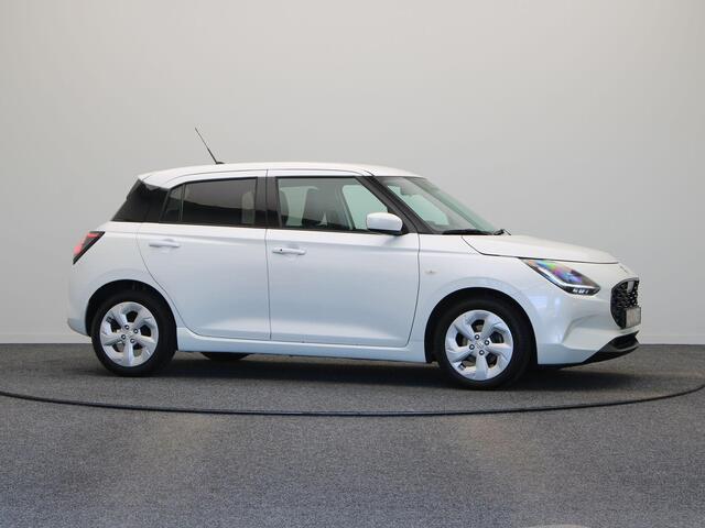 Suzuki SWIFT 1.2 Comfort Smart Hybrid | Stoelverwarming | Achteruitrijcamera | Cruise Control Adaptief | Keyless Entry |