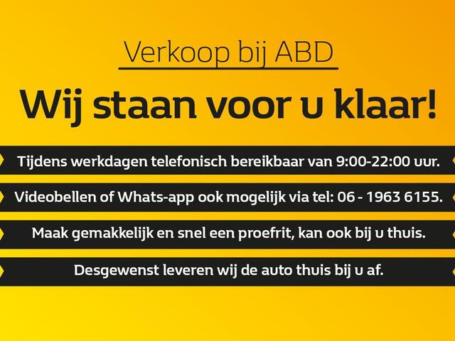 Suzuki SWIFT 1.2 Comfort Smart Hybrid | Achteruitrijcamera | Stoelverwarming | Adaptieve cruise control | Navigatie |