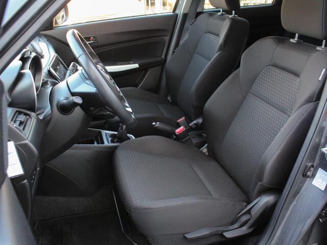 Suzuki SWIFT 1.2 Stijl Smart Hybrid | Navi | Adap. Cruise | Camera | Trekhaak