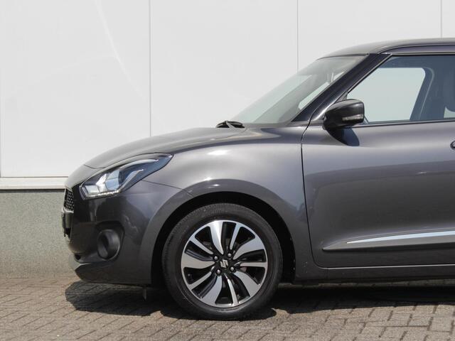 Suzuki SWIFT 1.2 Stijl Smart Hybrid | Navi | Adap. Cruise | Camera | Trekhaak