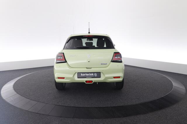 Suzuki SWIFT 1.2 Select Smart Hybrid | ¤ 2.500,- korting