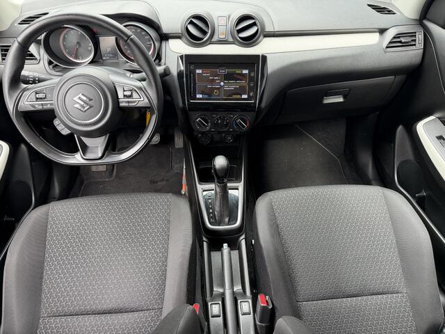 Suzuki SWIFT 1.2 Select / Automaat / Trekhaak / Stoelverwarming / Apple&Android Carplay / Airco / Cruise Control / Camera / Navigatie