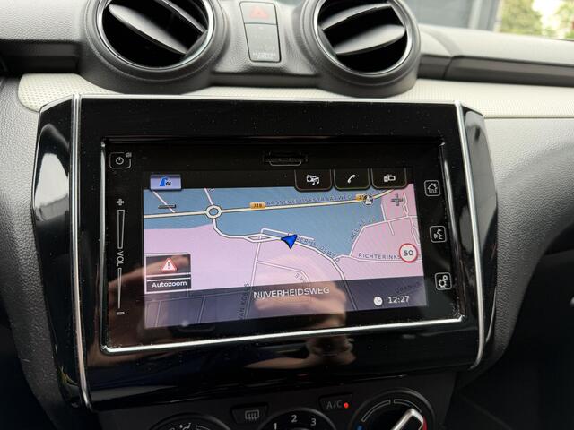 Suzuki SWIFT 1.2 Select / Automaat / Trekhaak / Stoelverwarming / Apple&Android Carplay / Airco / Cruise Control / Camera / Navigatie