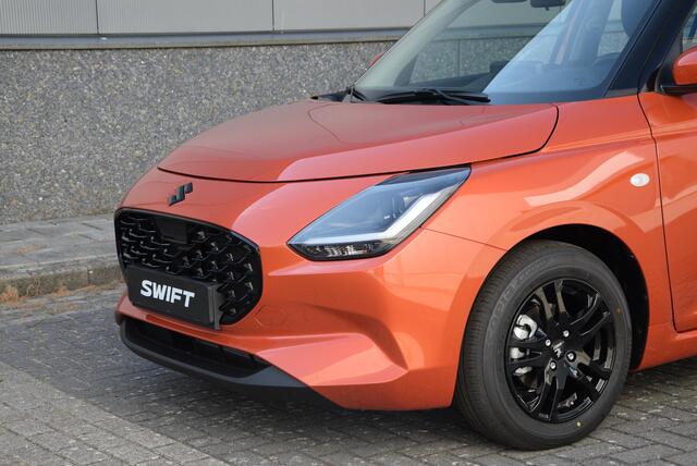 Suzuki SWIFT 1.2 Comfort Smart Hybrid | SUMMER EDITION!! | 15'' ZWARTE LICHTMETALEN VELGEN | 10 JAAR FABRIEKSGARANTIE |