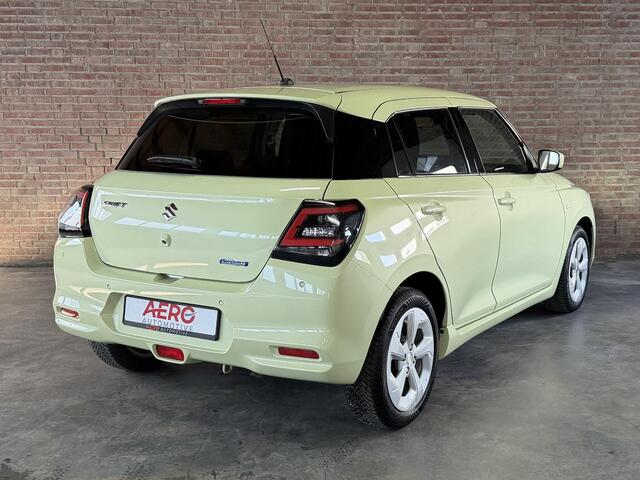 Suzuki SWIFT 1.2 HYBRID MT Comfort Camera / Navi / Clima