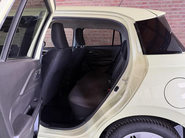 Suzuki SWIFT 1.2 HYBRID MT Comfort Camera / Navi / Clima