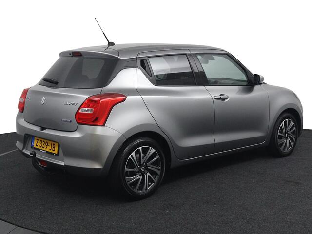 Suzuki SWIFT 1.2 Style Smart Hybrid | Trekhaak | Keyless Entry | Stoelverwarming | Navigatie | Climate Control |