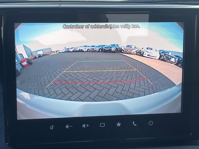 Suzuki SWIFT 1.2 Style Smart Hybrid Automaat Climate Control, Achteruitrijcamera, Lichtmetalen velgen, Keyless Entry