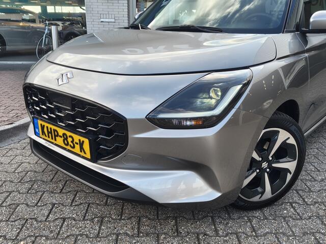 Suzuki SWIFT 1.2 Style Smart Hybrid | Stoelverwarming | Navi | Android Auto